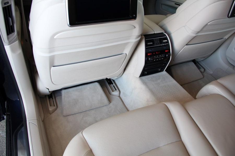  BMW 750iL 2013 года  (фото 9 из 96)